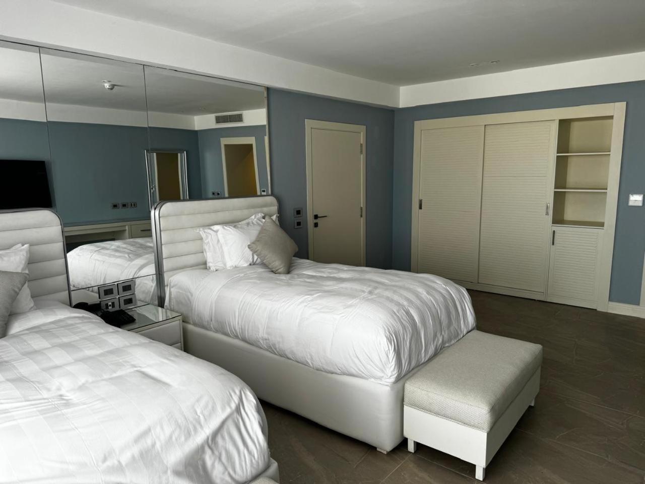 Cleopatra Sidi Heneish Hotell Mersa Matruh Exteriör bild
